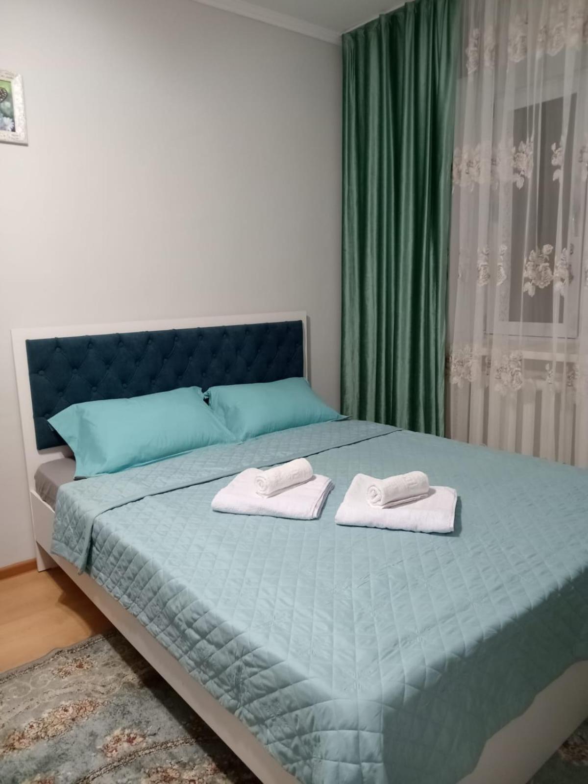Cosy flat in the city center Taldykol Luaran gambar
